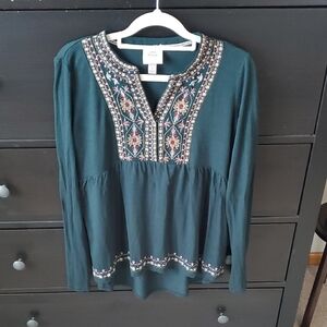 Knox Rose Embroidered Green Top